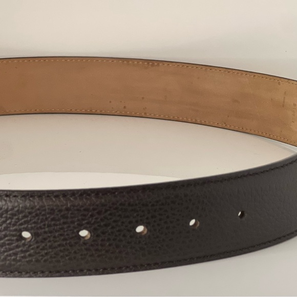 Gucci Dark Brown pebbled, leather Belt with Gold Logo Buckle - Picture 5 of 9
